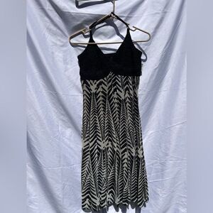 NWT Mixit crocheted upper & beautiful sheer printed dress Size 4